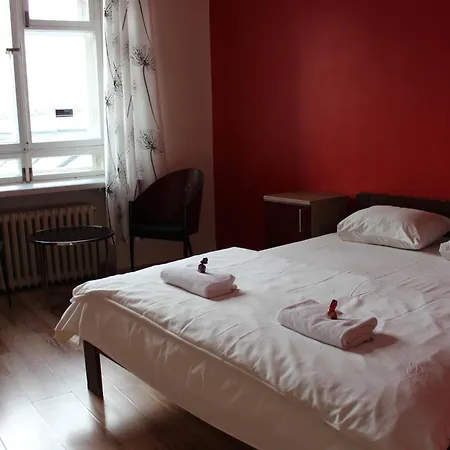 Viru Backpackers Hostel-3